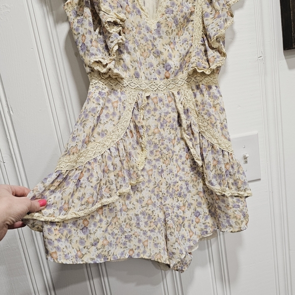 Floral Lace-Trimmed Jumpsuit - Picture 10 of 16